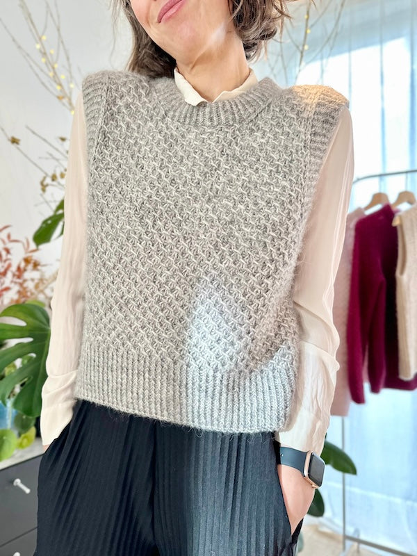 Gloria Vest (O-neck)