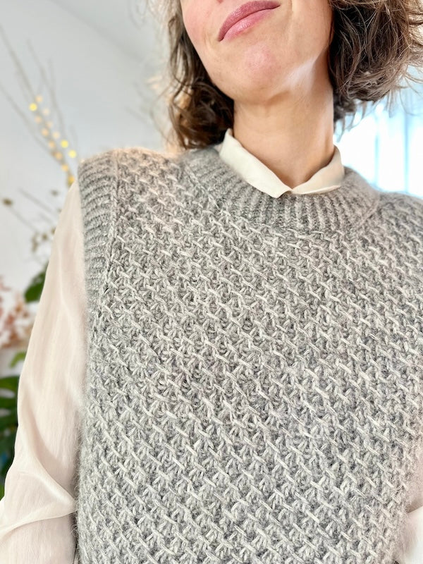 Gloria Vest (O-neck)
