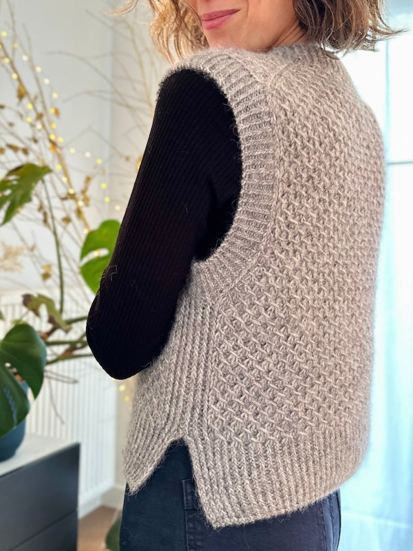 Gloria Vest (O-neck)