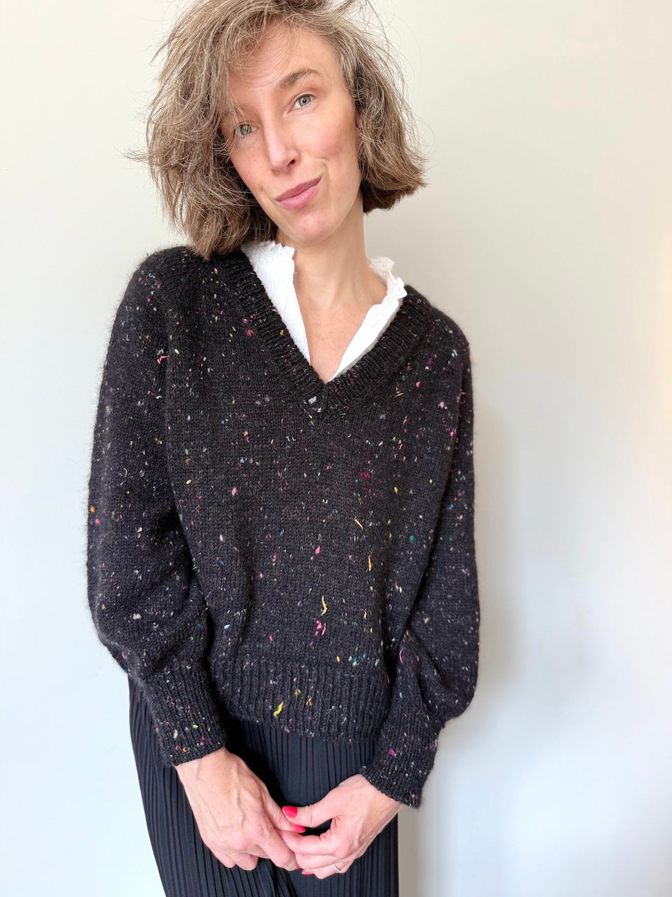 Grace Sweater (V-neck)