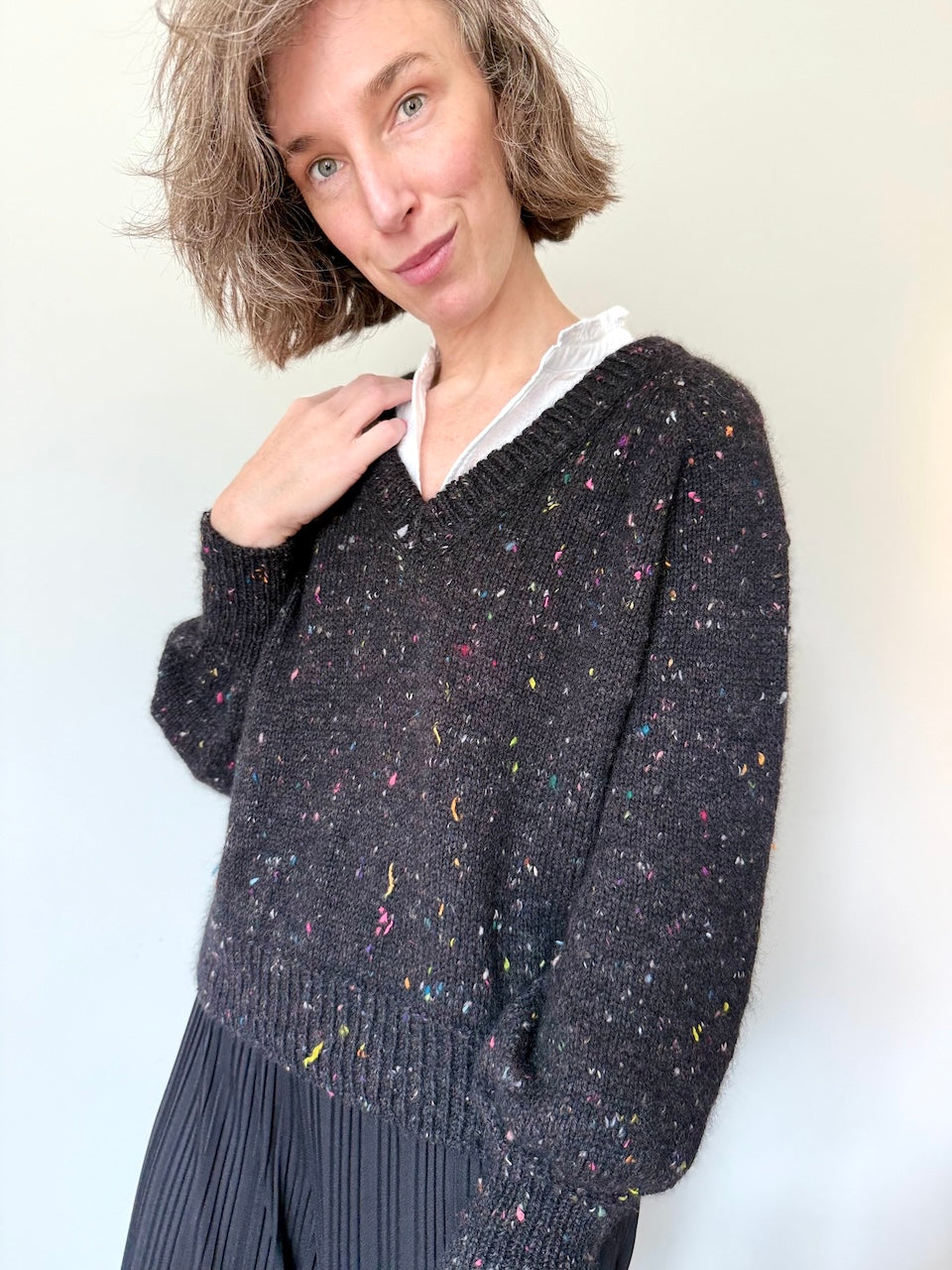 Grace Sweater (V-neck)
