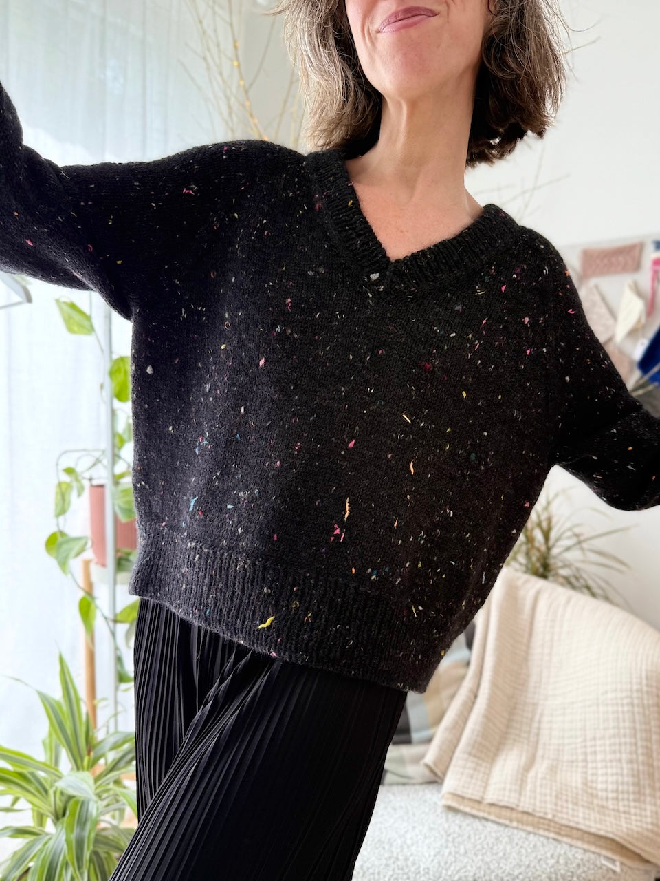 Grace Sweater (V-neck)