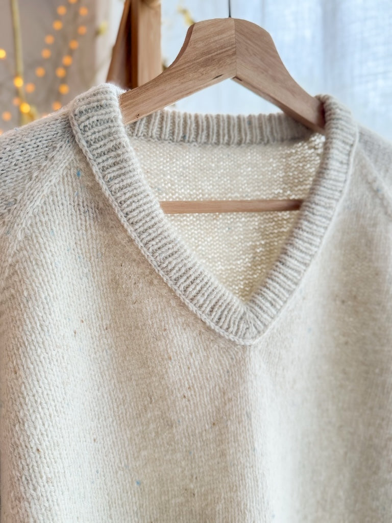 Grace Sweater (V-neck)