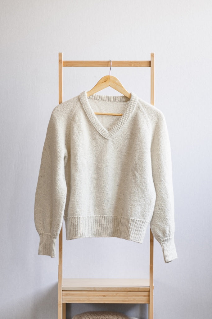 Grace Sweater (V-neck)