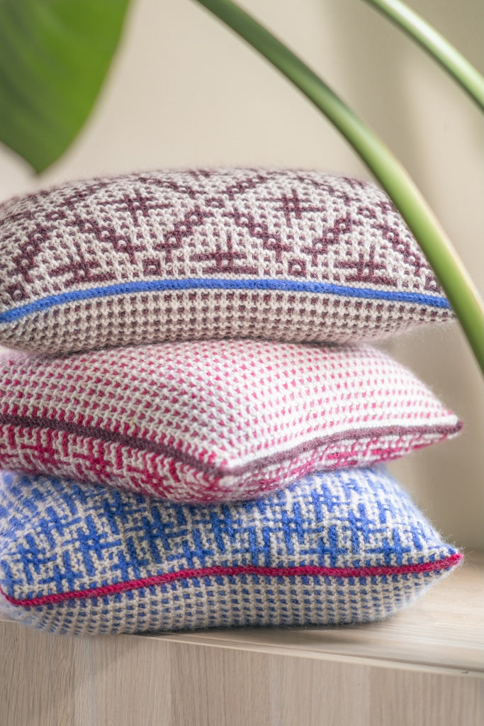 Labyrinth cushion