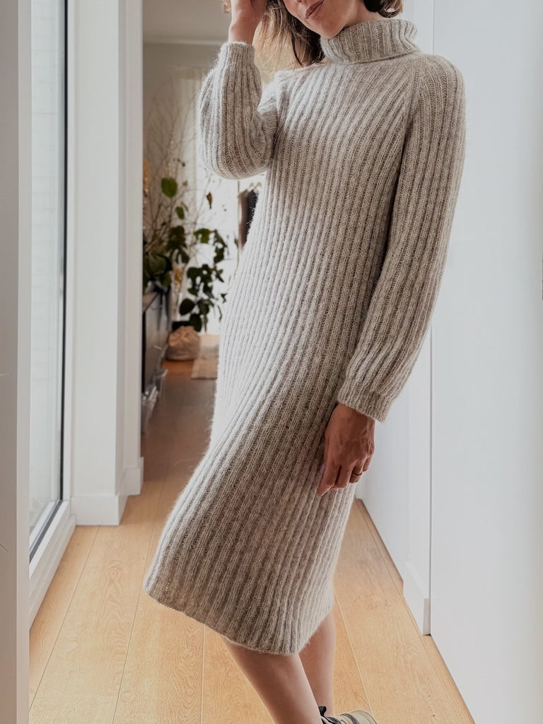 Charlotte Sweater (Dress)