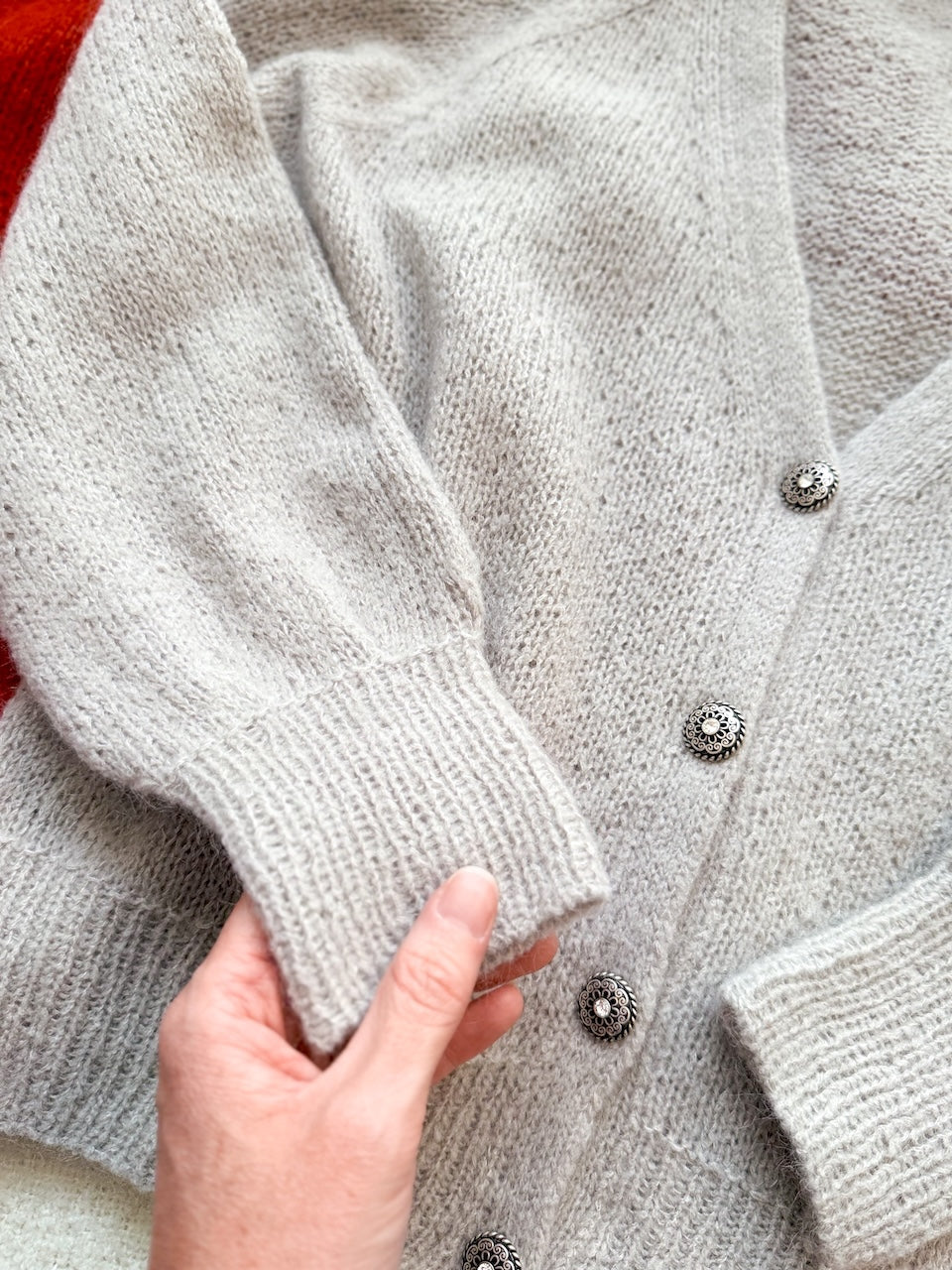 Grace Cardigan (V-neck)