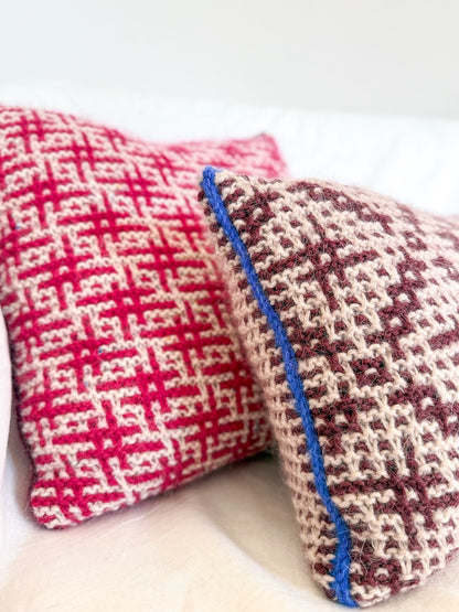 Labyrinth cushion